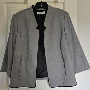 Tahari houndstooth swing coat 14W